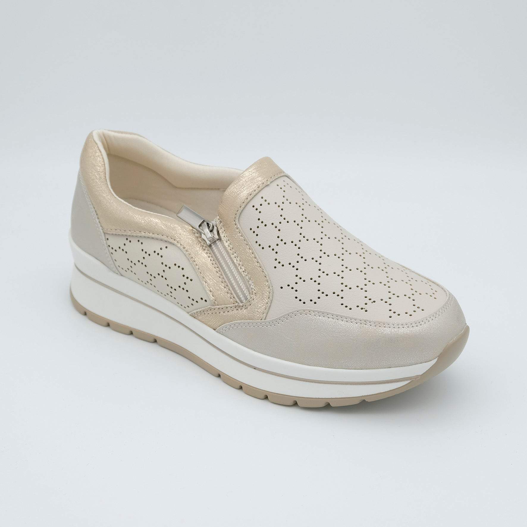 00242_10|ef95a3bf04bbe9c6cea63545801d9440